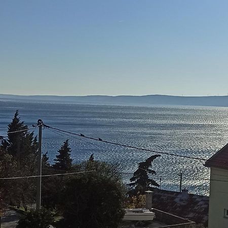 Apartments Happy Day Карлобаг Екстер'єр фото